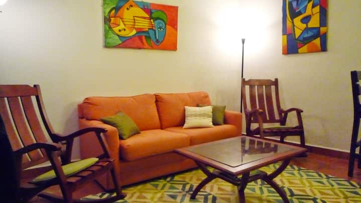 Quiet 1br W/ Pool Access • Near Center - ニカラグア