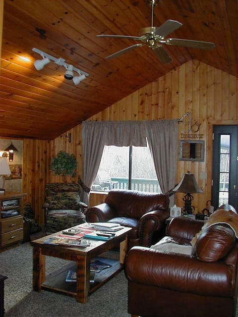 Top performing Airbnb: Trail's End at Sycamore Springs in Cornville