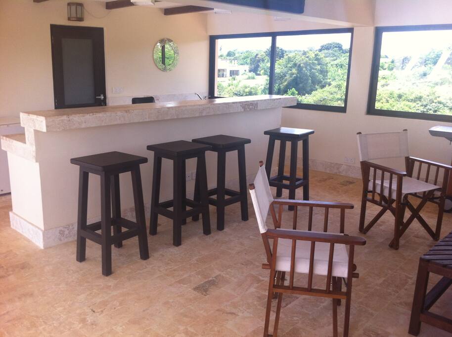 Terrace Bar