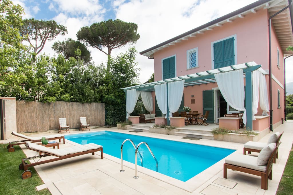 piscina e veranda