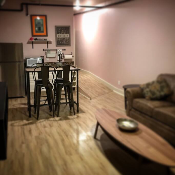Living room and eat-in, kitchenette.