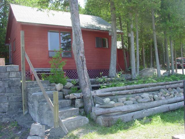 Airbnb Pike Bay Vacation Rentals Places To Stay Ontario