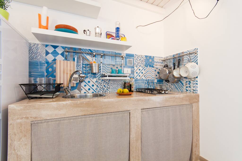 cucina attrezzata