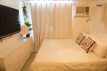 Tagaytay 55"TV, Netflix,Nespresso&FREE parking&h2O