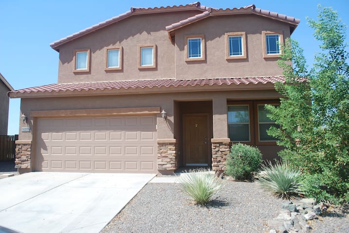 Family Friendly 4BD Spacious Home.
