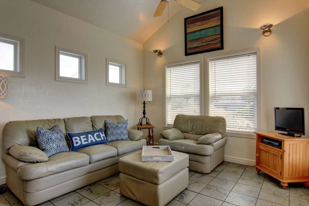 Second Floor Living Area