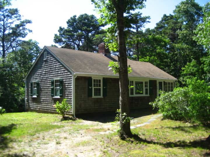 Cape Cod Nat'l Sea Shore 700 Cable Cottages for Rent in Eastham