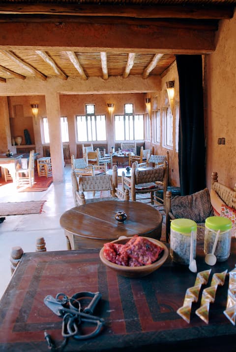 Straw double room on terrace – Ouzoud Hotel