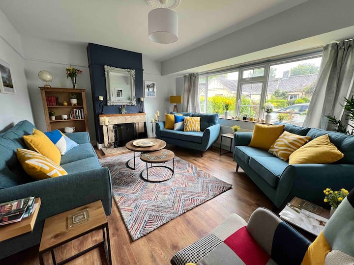 4 Minute Walk From Downtown Ennis! - Ennis
