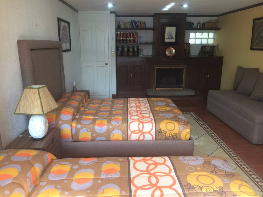 2 Camas Matrimoniales