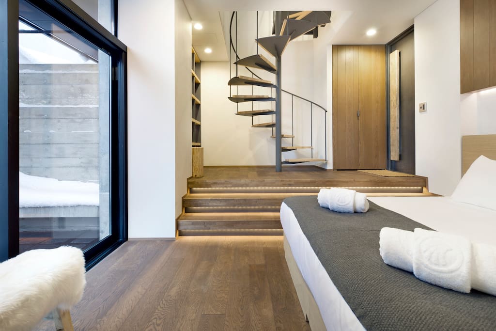 Master bedroom - Down Stairs