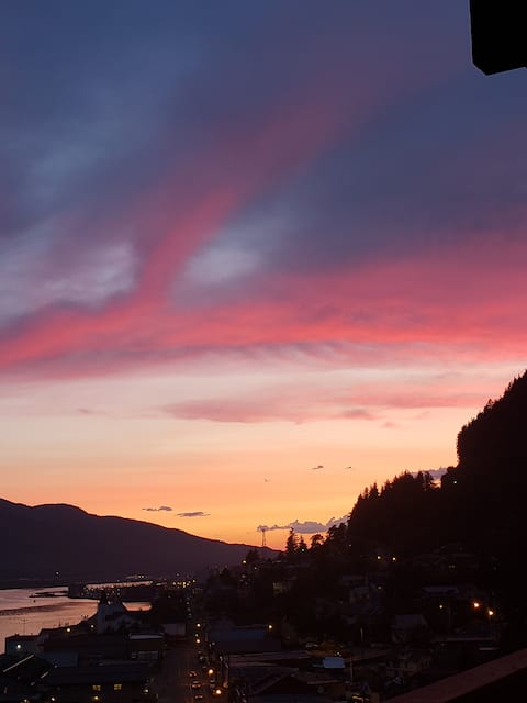 Downtown Ketchikan | 2 Bedroom I Ocean View Home