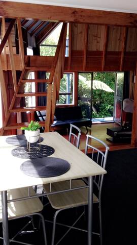 Quiet bush setting, Greymouth