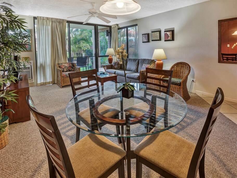 kamaole-1gv-7110-living-02.jpg