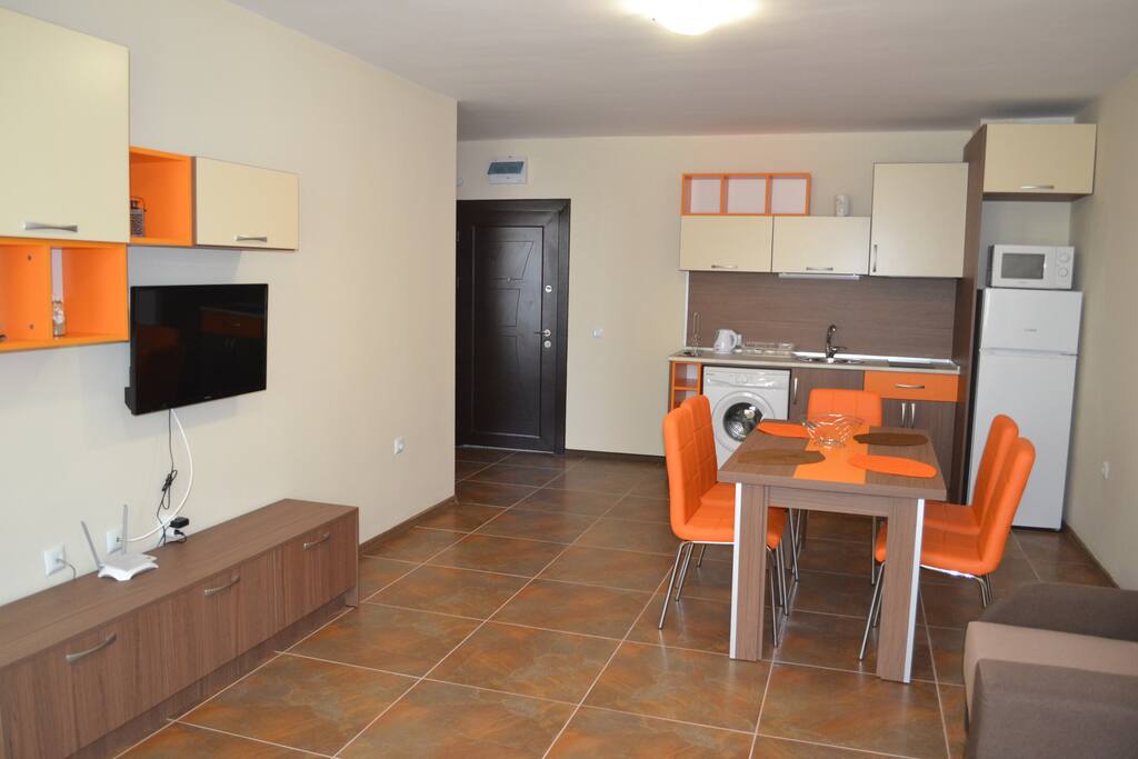 Sea horse apartment/living room and kitchen