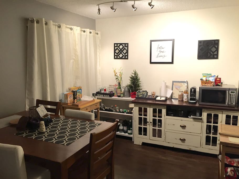 Homey dining and complimentary Nespresso coffee