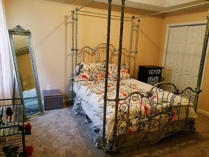 Hlavná spálňa - R