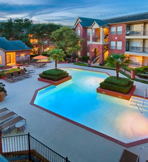 pool view.