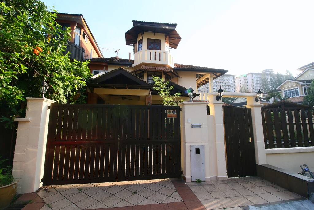 Main gate