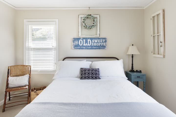 غرفة النوم 1