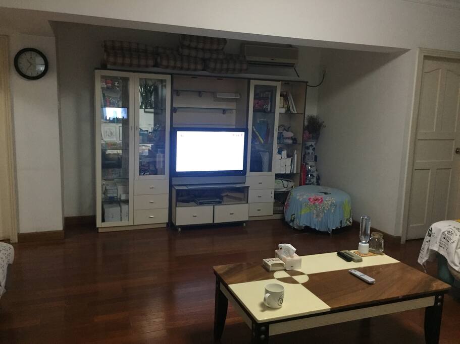客厅
