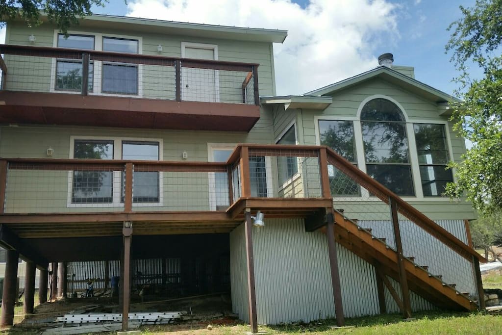 Master Bedroom Deck with Hill Country and Lake Views.
Main lower deck that is gated. A great area to spend the evening with friends.