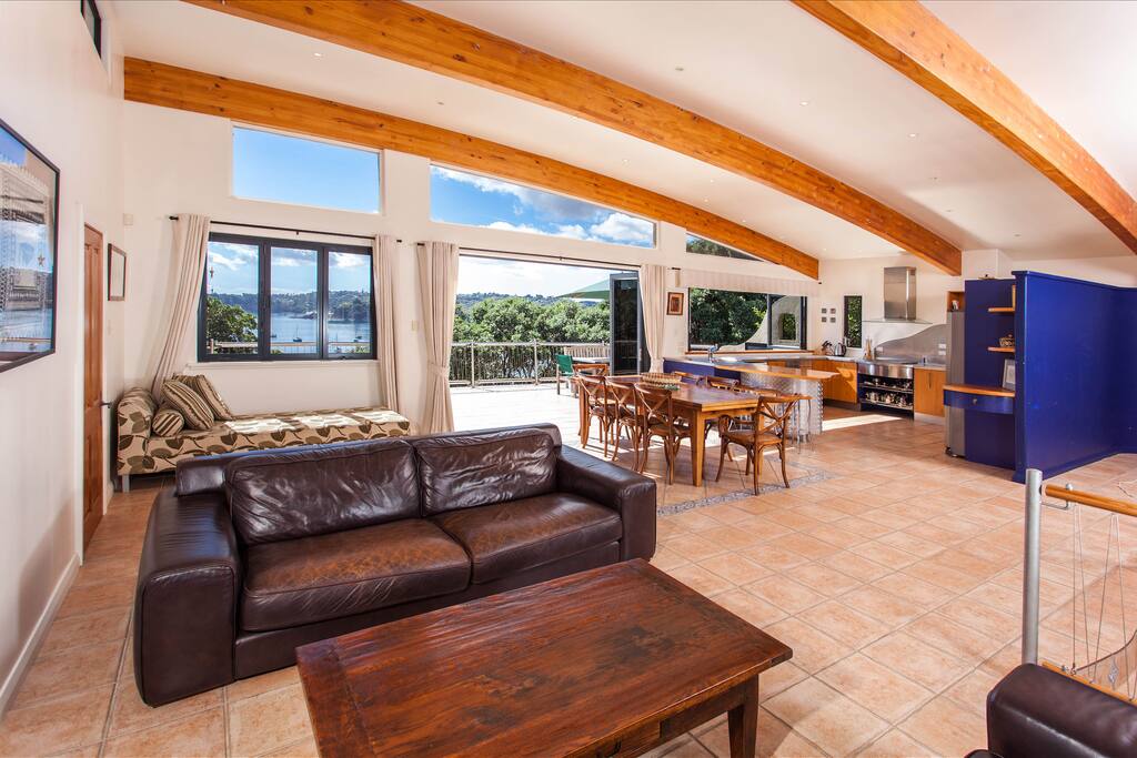 Open plan lounge