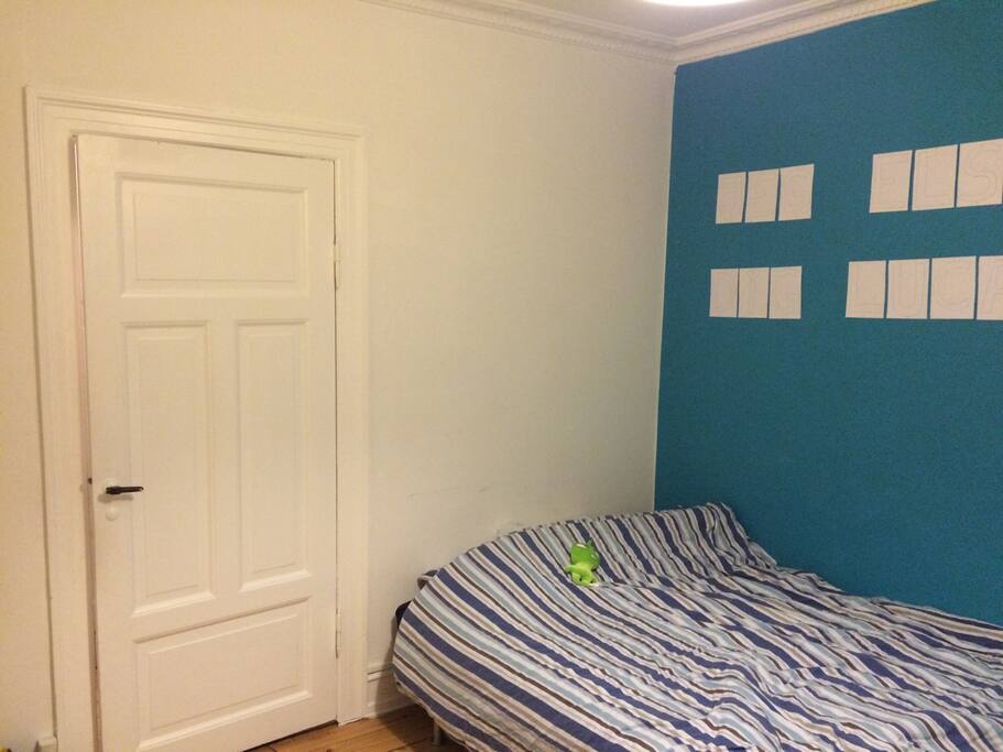 Soveværelse / Bedroom