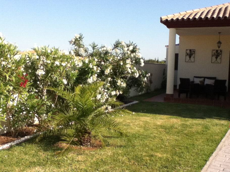 Jardin de entrada