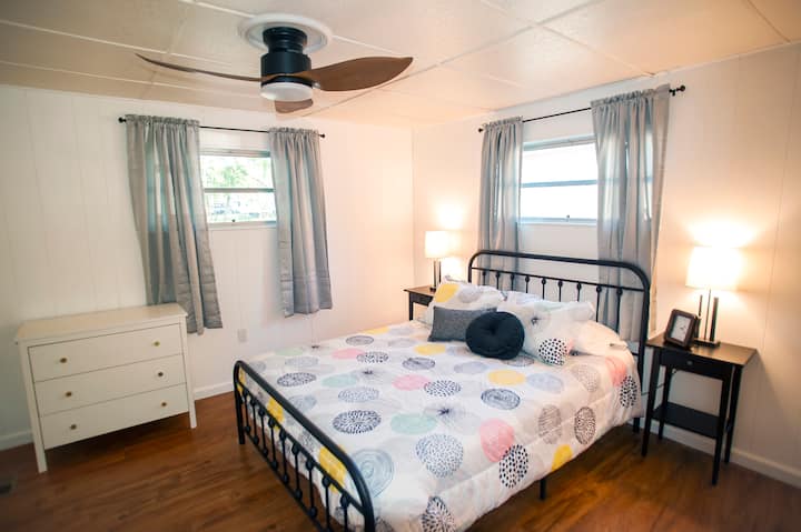 غرفة النوم 1