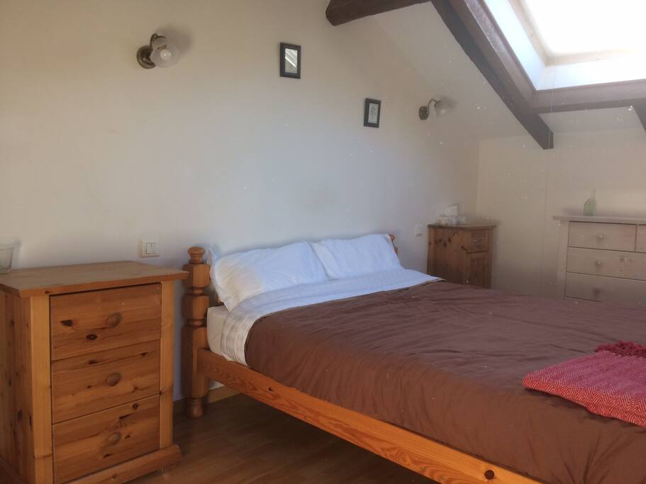 Another upstairs bedroom with bathroom on sweet