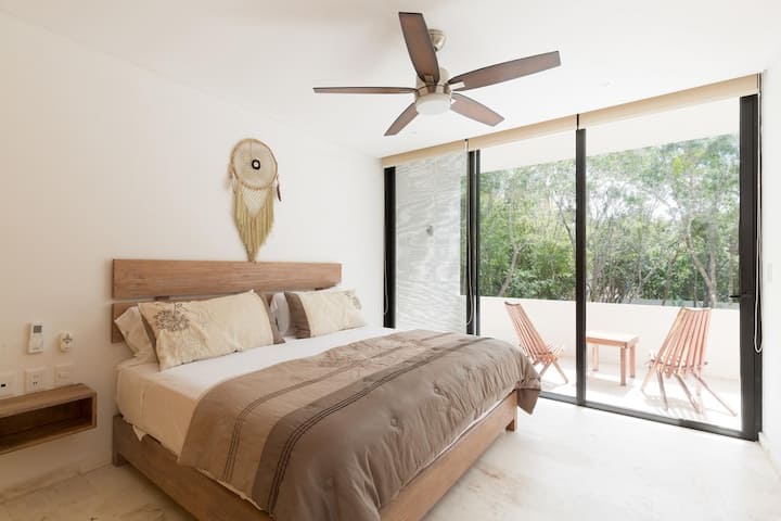 Суперголямо двойно легло и самостоятелна тераса