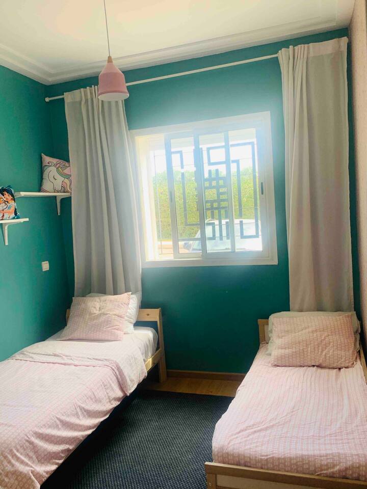 غرفة النوم 2