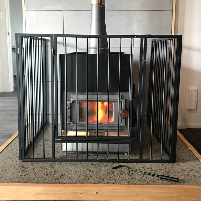 Cosy warm fire to heat the main living area.