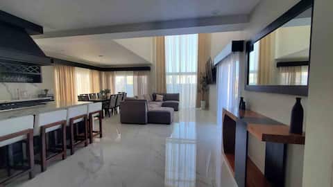 Popular Airbnb listing: Beautiful Rosarito stay in Playas De Rosarito