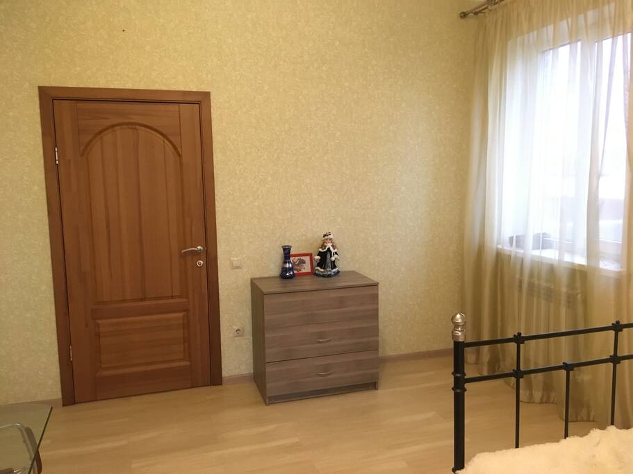 guest room 1