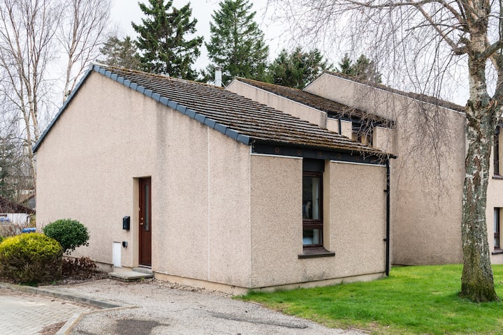 Coppice Cottage - A Home From Home