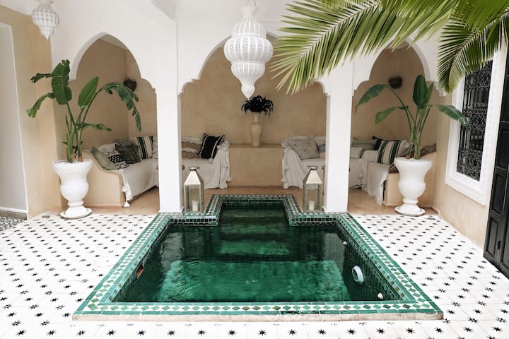 RIAD SHIRAZ ☆ Private House w/Pool & Hammam