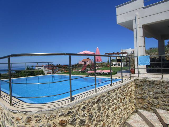 Georgioupolis Hill gallery image 5