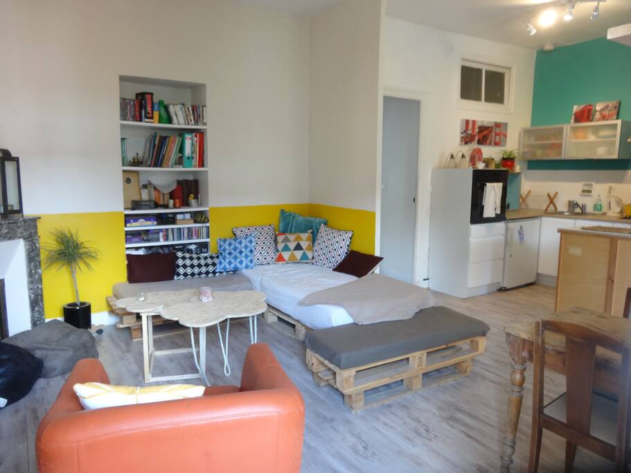 salon ouvert sur cuisine