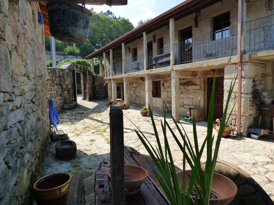 Vistas a la entrada de la casa