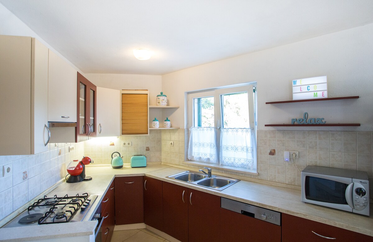 Villa Lapis Vis — property photo 6