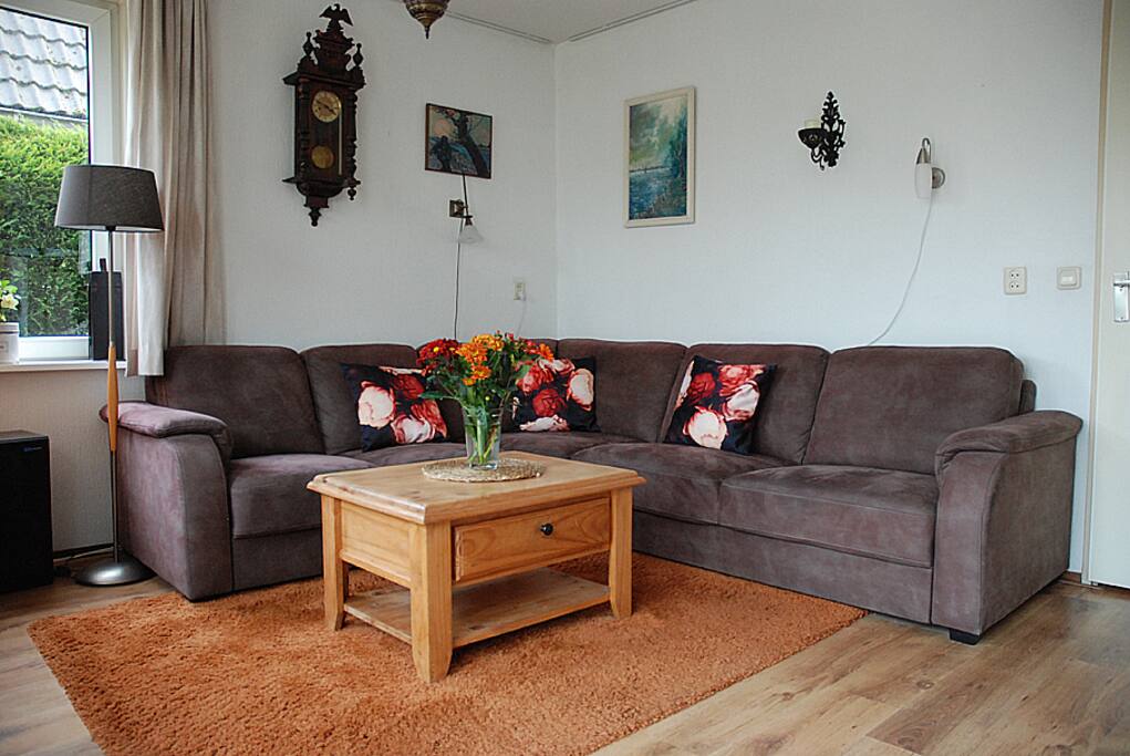 Zithoek met slaapbank.