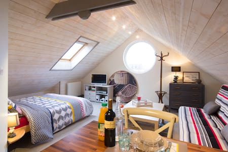 "Le hublot" studio cosy