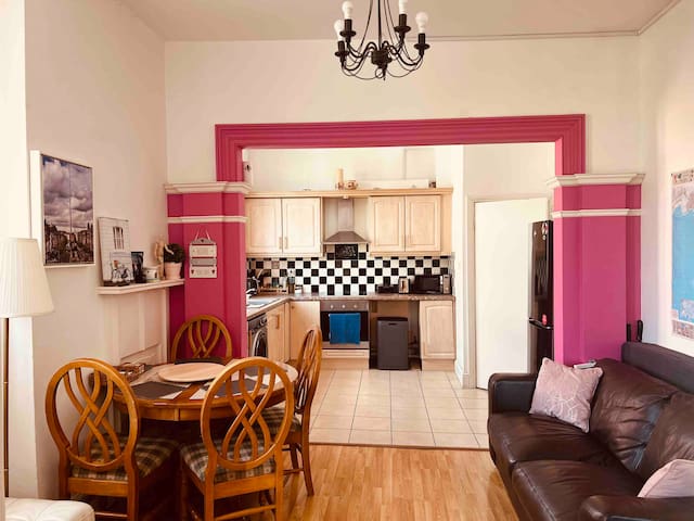 City Centre: O’Connell Street – Temple Bar!!!