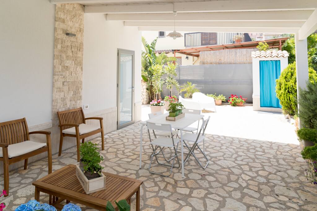 spazio esterno-giardino