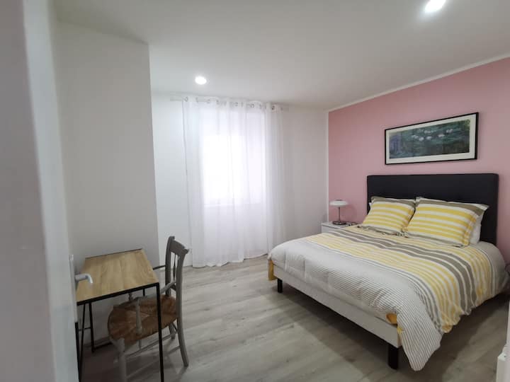 Chumba cha kwanza cha kulala