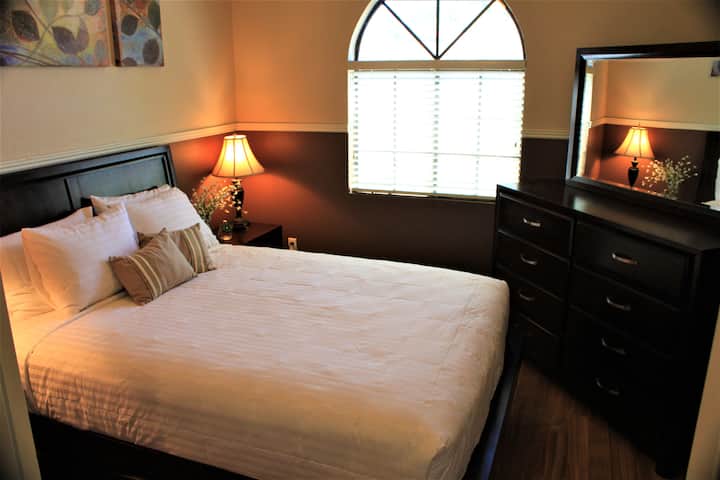 חדר שינהמס '4: קווין סייז