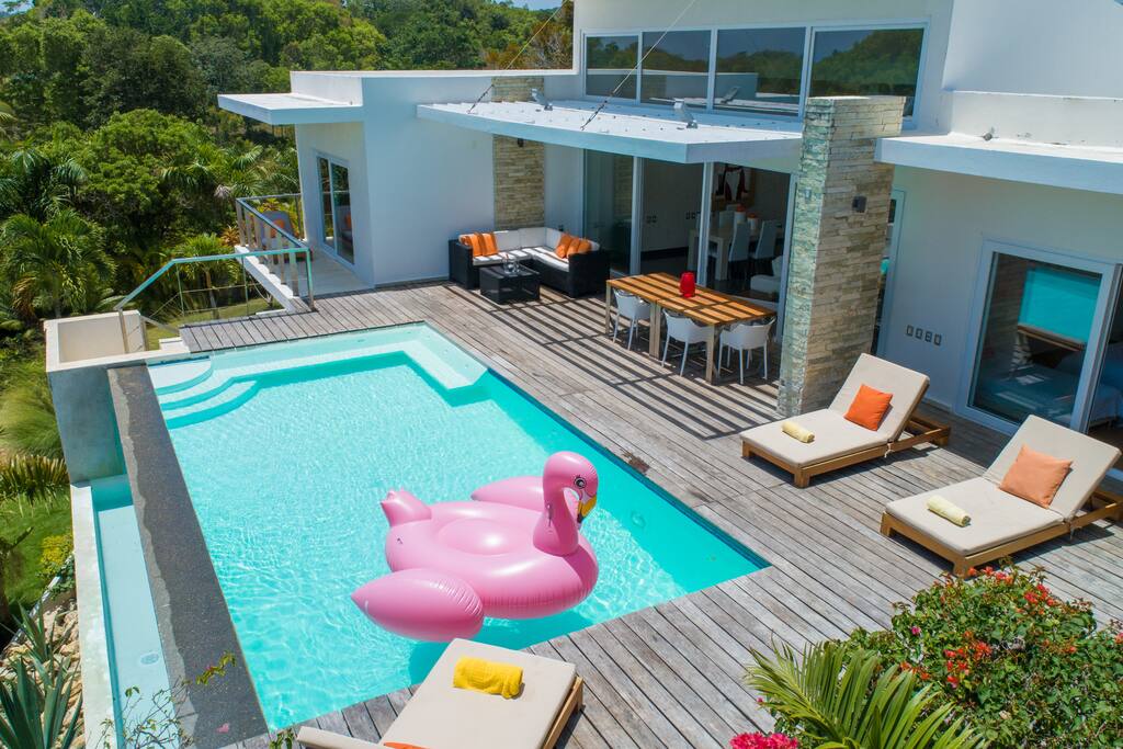 amazing villa with infinity pool and waterfall