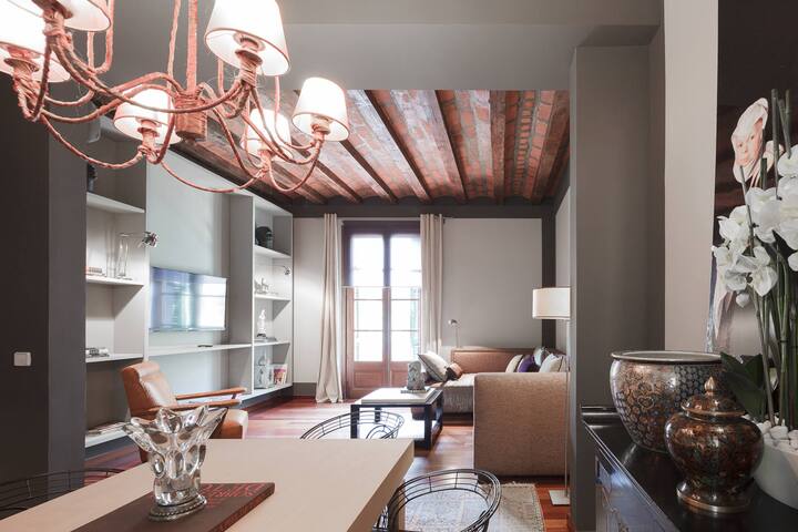 Two bedroom superior apartment Carrer Pelai gallery image 4